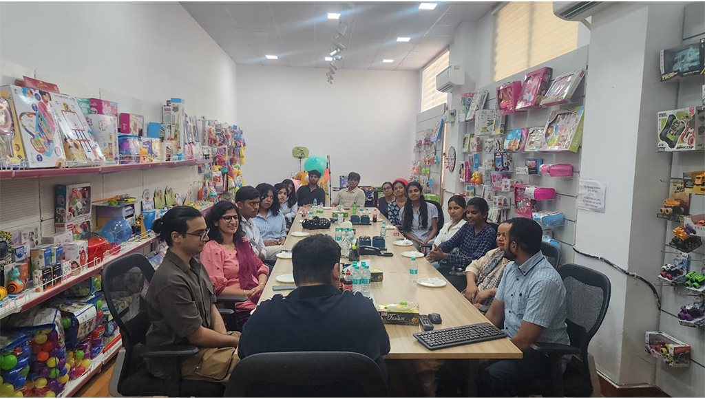 100 Watts Design Studio, Industry Collaboration of World University of Design